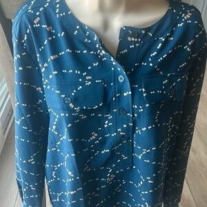 Blue print Ann Taylor blouse NWT